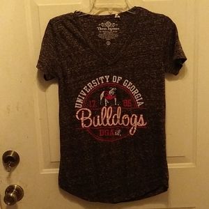 !!!UNIVERSITY OF GEORGIA BULLDOGS GREY T-SHIRT!!!
